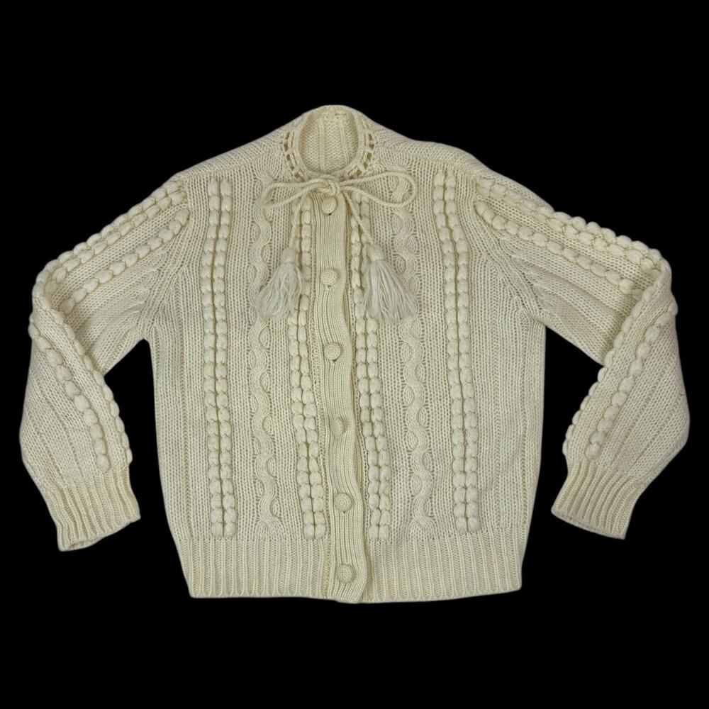1970's cream cable knit cardigan with tassels - Picture 13 of 17